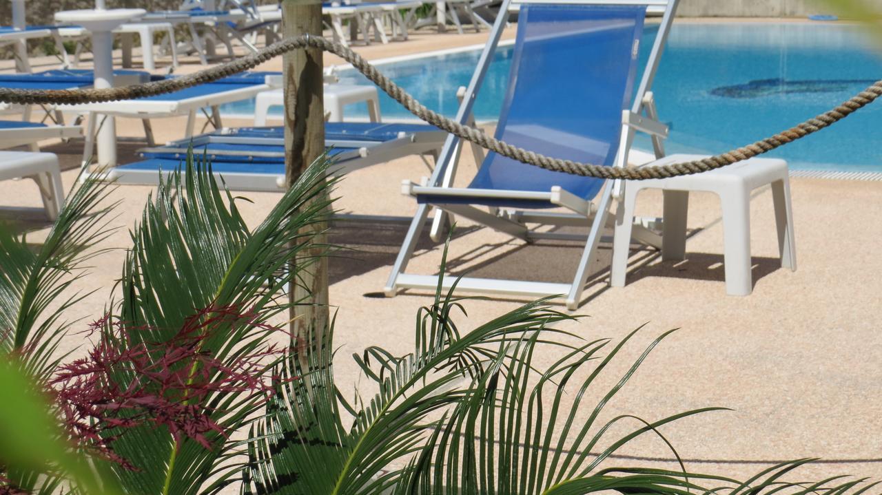 Hotel Villa Claudia Торболе Экстерьер фото